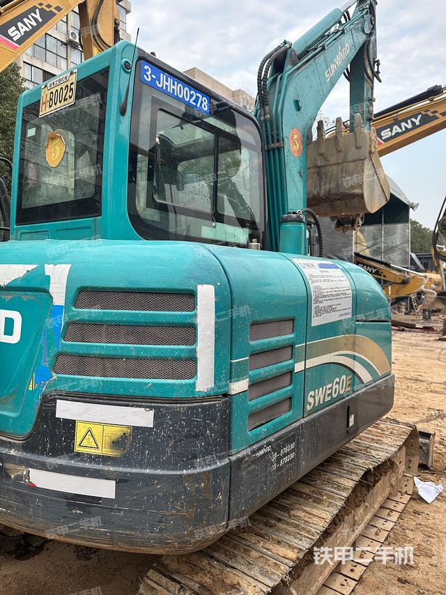 整机右后45°（整机外观）