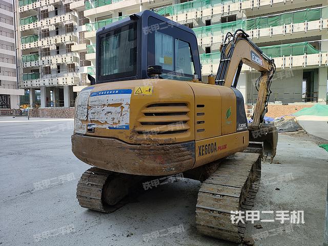 整机右后45°（整机外观）