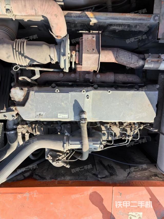 发动机整体俯视（整机外观）