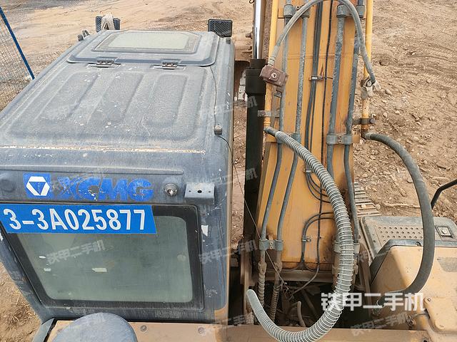 驾驶室顶部（整机外观）