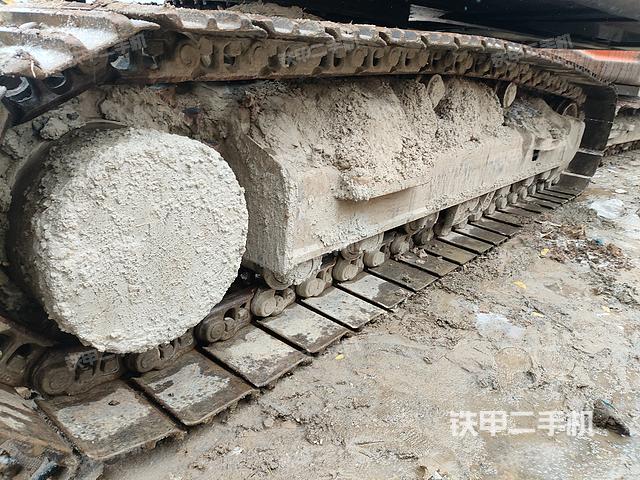 单侧履带整体（整机外观）