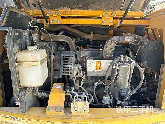 发动机整体俯视（整机外观）