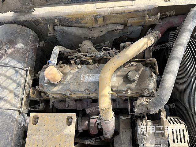 发动机整体俯视（整机外观）