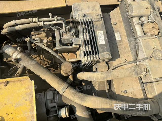 发动机整体俯视（整机外观）