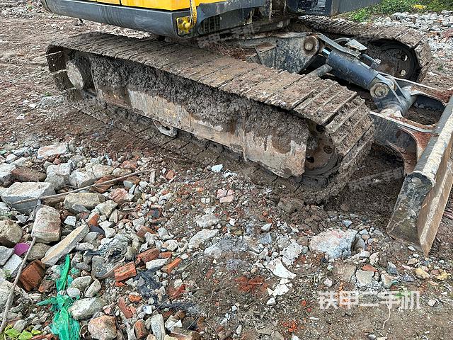 单侧履带整体（整机外观）