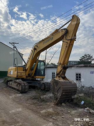 广东-江门市二手山推挖掘机SE215-9A挖掘机实拍照片
