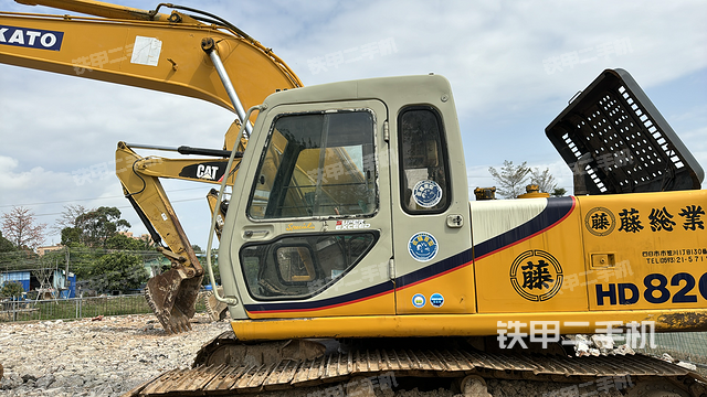 驾驶室整体（整机外观）