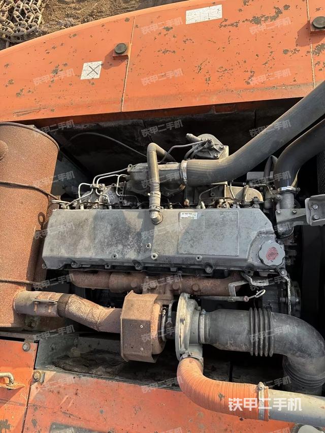 发动机整体俯视（整机外观）