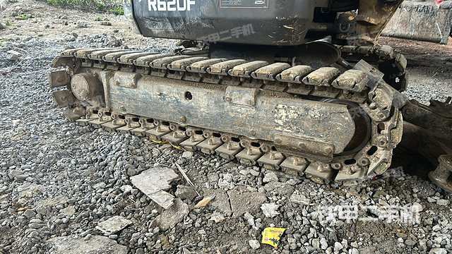 单侧履带整体（整机外观）