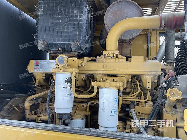 发动机左侧（整机外观及大件）