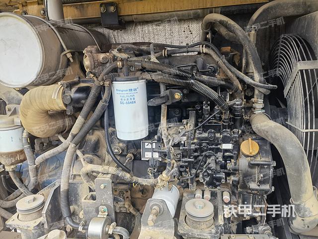 发动机整体俯视（整机外观）