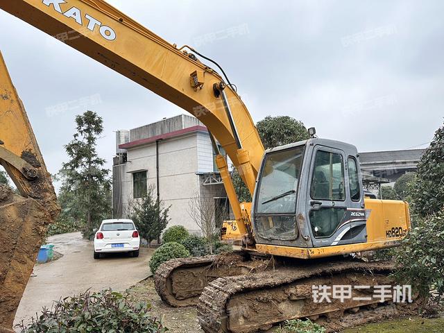 加藤HD820R挖掘机
