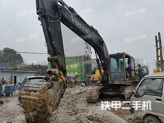 十堰市出售 沃尔沃 EC200 D 挖掘机