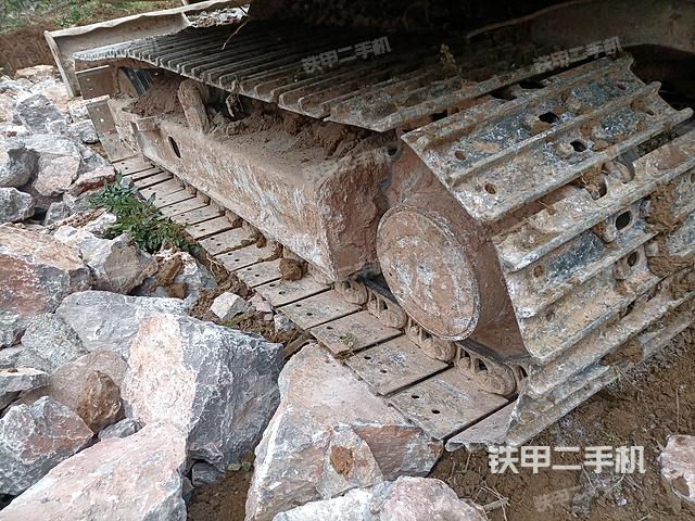 单侧履带整体（整机外观）