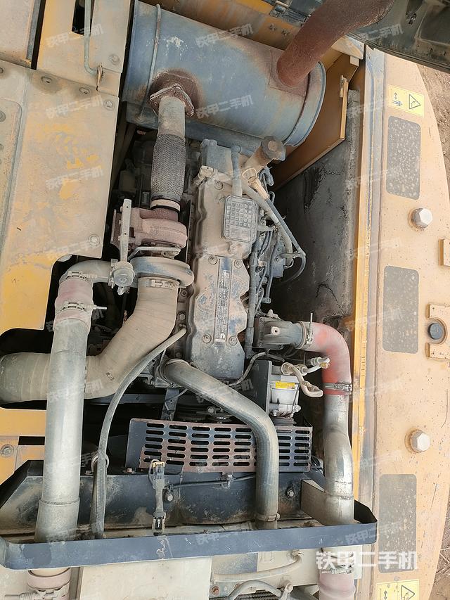 发动机整体俯视（整机外观）