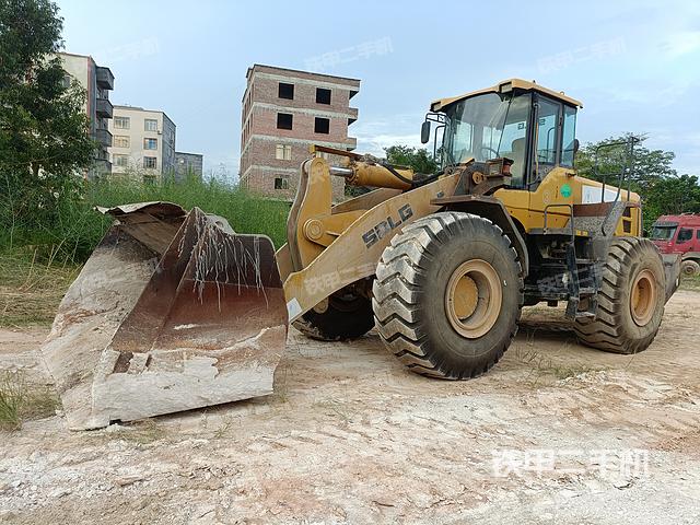 驾驶室工作台（整机外观及大件）