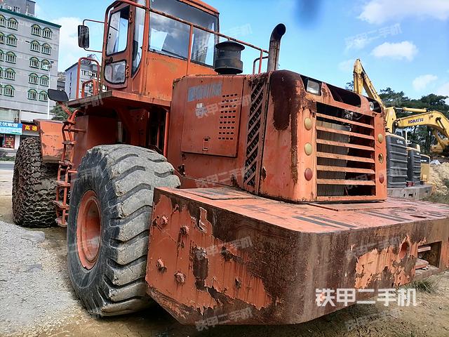 整机右后45°（设备外观及核心部件）