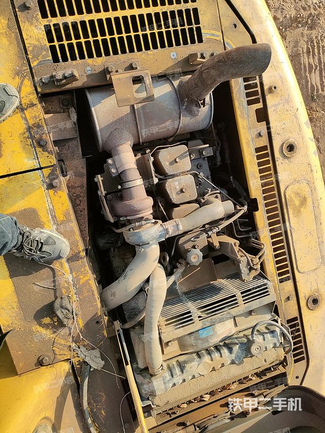 发动机整体俯视（整机外观）