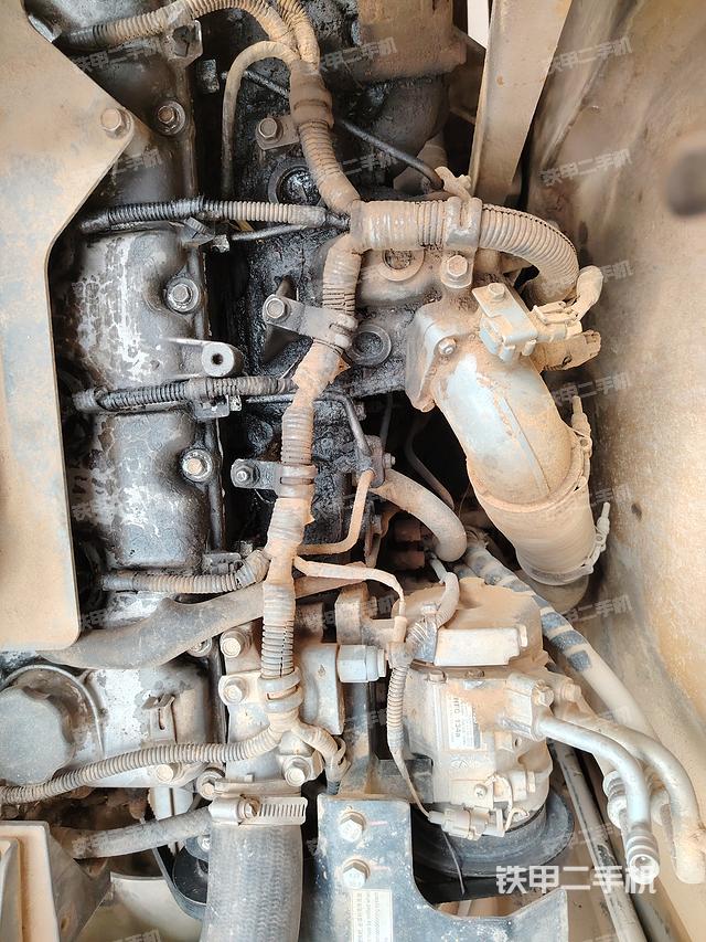 发动机整体俯视（整机外观）