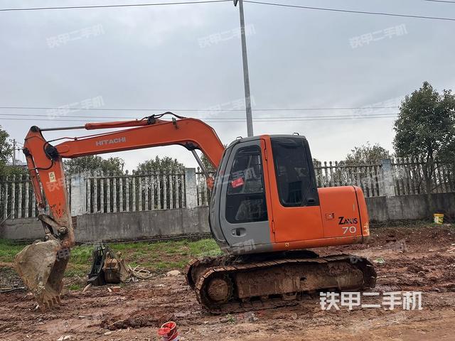 日立ZX70挖掘机