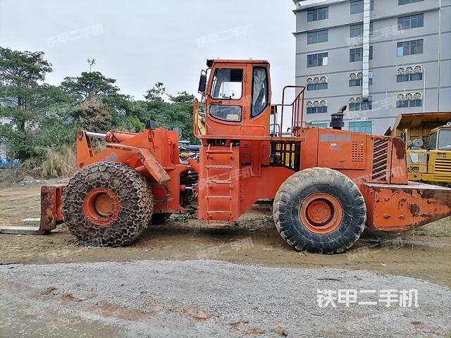 整机左侧（设备外观及核心部件）