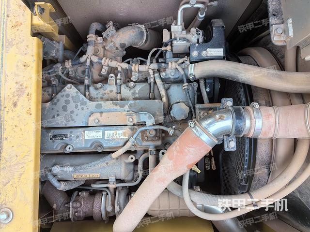 发动机整体俯视（整机外观）