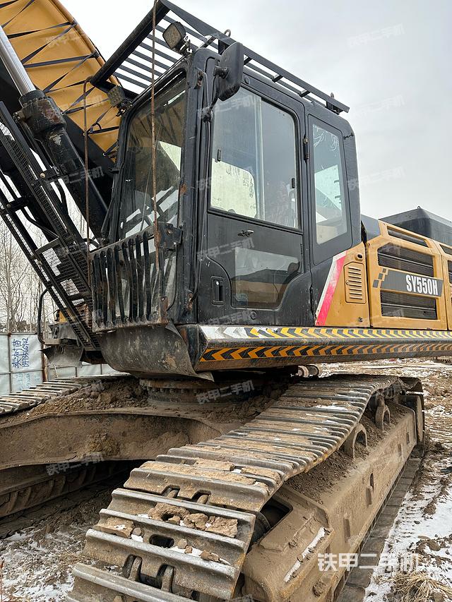 驾驶室整体（整机外观）