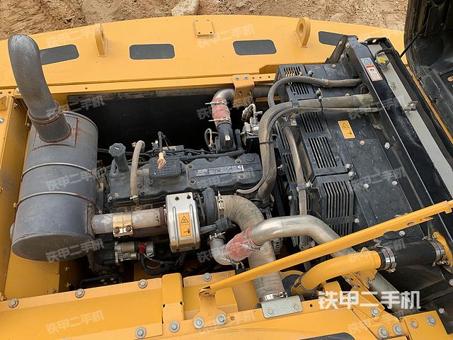 发动机整体俯视（整机外观）