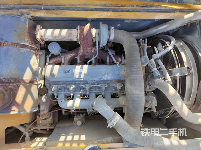 发动机整体俯视（整机外观）