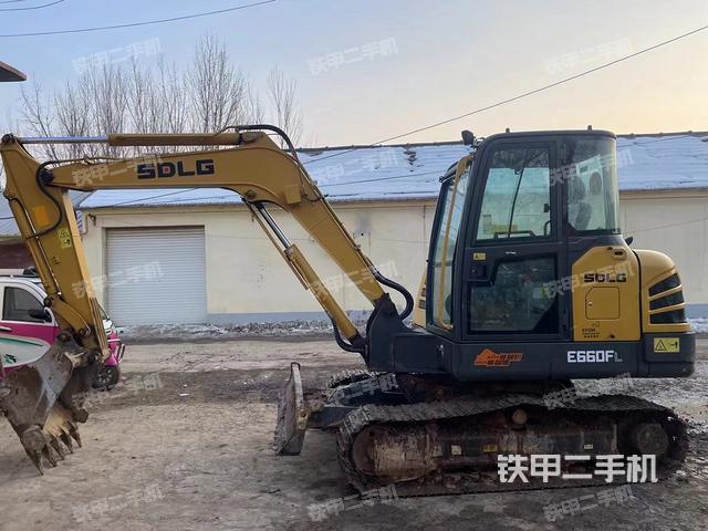 山東臨工E660FL挖掘機