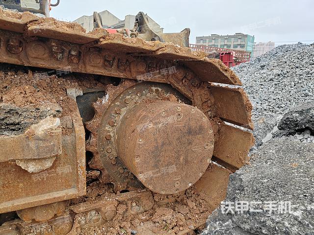 单侧履带整体（整机外观）