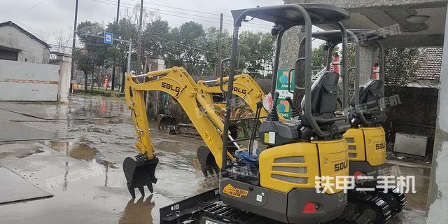 整机右后45°（整机外观）