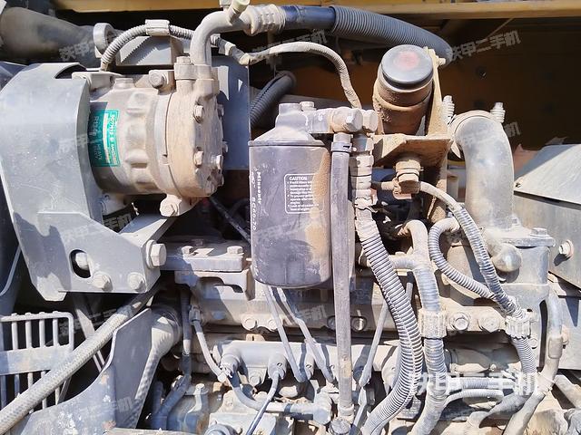 发动机整体俯视（整机外观）