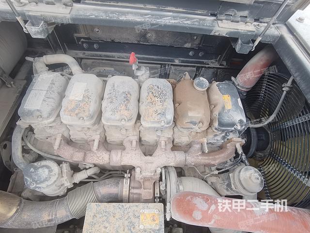 发动机整体俯视（整机外观）