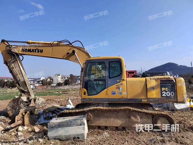 徐挖XCG215LC-8挖掘机