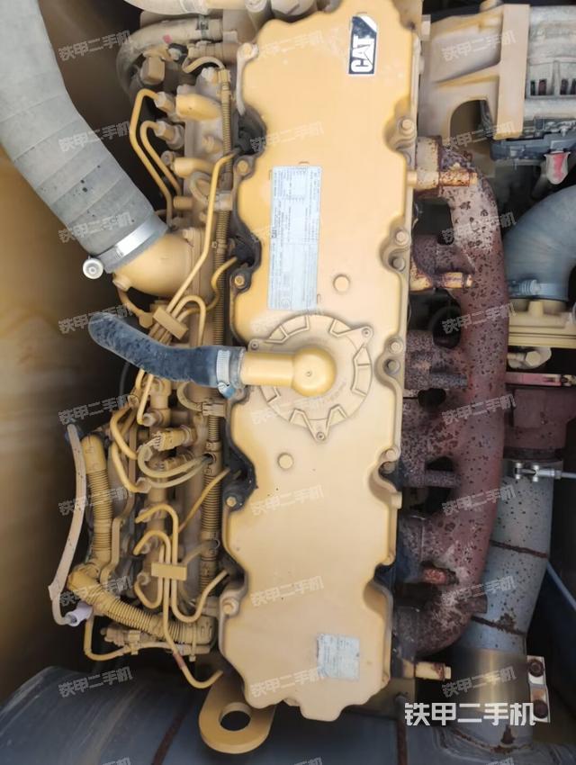 发动机室（上车部件）