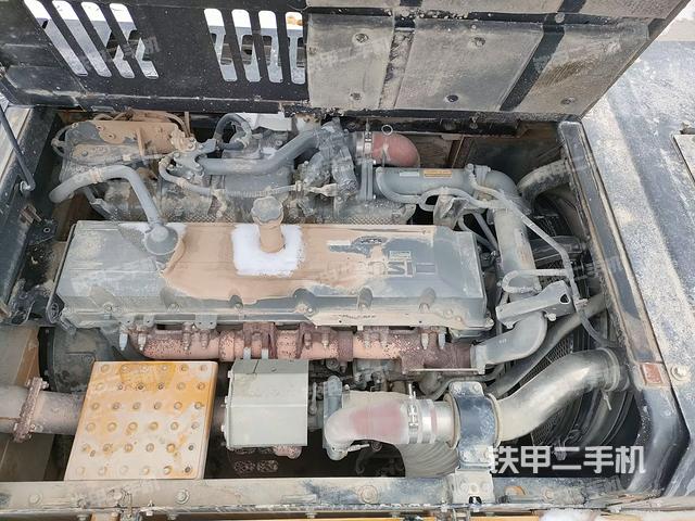 发动机整体俯视（整机外观）