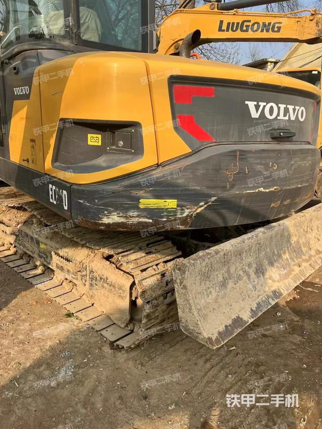 单侧履带整体（整机外观）