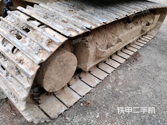 右侧履带整体（行走机构）