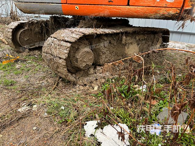 单侧履带整体（整机外观）