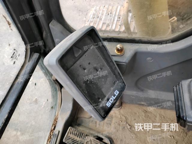 显示屏 （驾驶室部分）