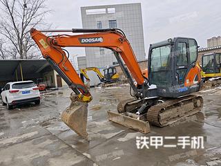 河南-郑州市二手斗山DX55-9C挖掘机实拍照片