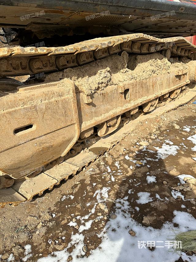 单侧履带整体（整机外观）