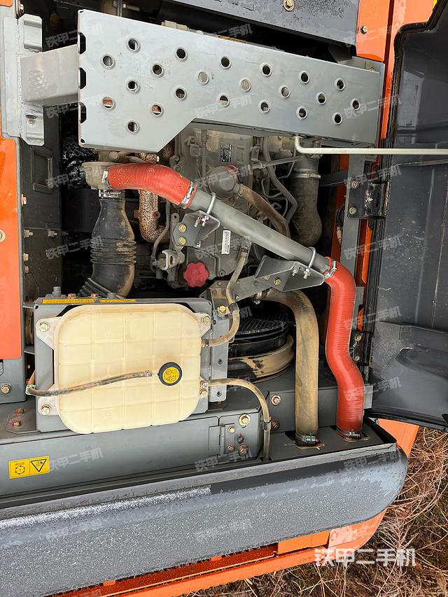 发动机整体俯视（整机外观）