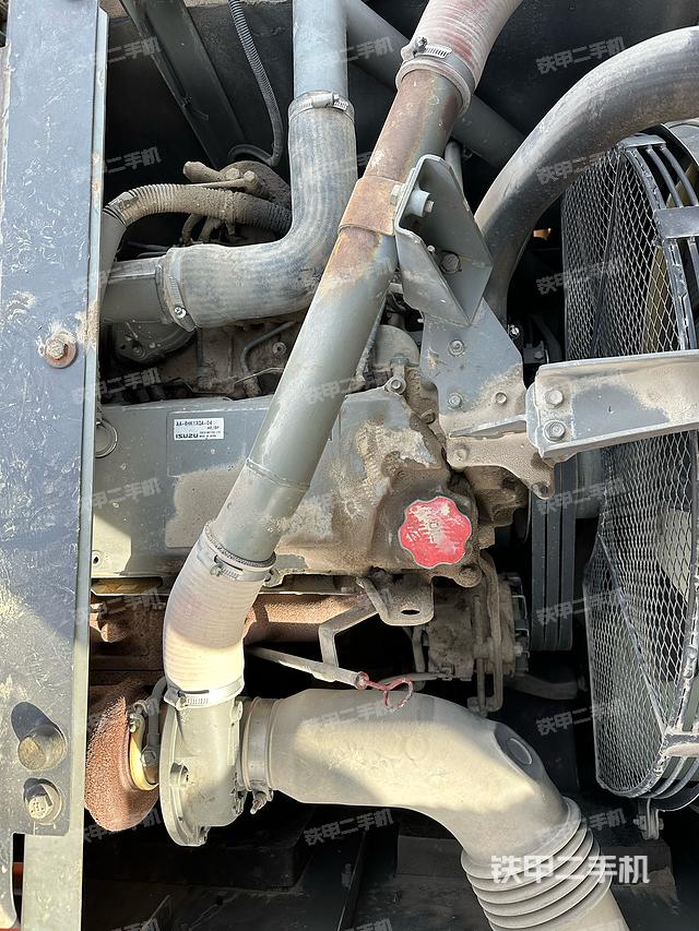 发动机整体俯视（整机外观）