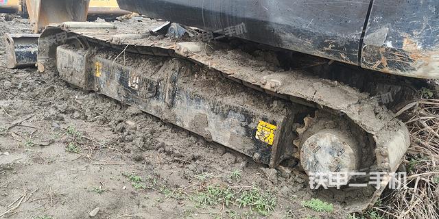 单侧履带整体（整机外观）