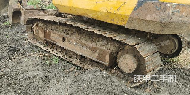 单侧履带整体（整机外观）