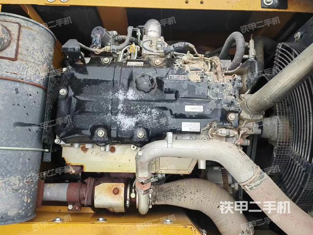 发动机整体俯视（整机外观）