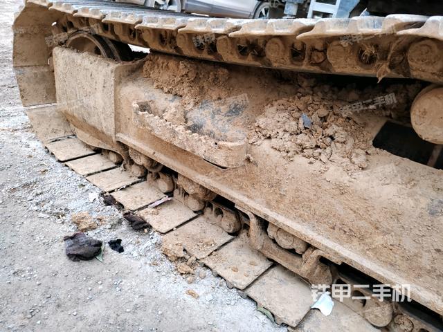 右侧行走马达盖板（行走机构）