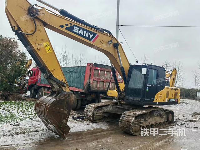 三一重工SY205C挖掘机